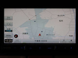 ナビゲーション付き。タッチパネル式で使いやすく、お出かけもラクラクです。