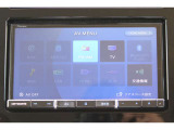 オーディオ機能としてはTV・ラジオ・SD・CD/DVD・USB/iPod・Bluetooth接続などさまざまな媒体に対応可能です
