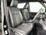 見通しのよいすっきりとした視界で、誰でも運転しやすいです。運転のしやすさは疲れにくさにも繋がりますよ♪