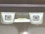 【スズキ セーフティサポート】走行中に前方の車両等を認識し、衝突しそうな時は警報とブレーキで衝突回避と被害軽減をアシスト。より安全にドライブをお楽しみいただけます。