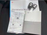 取説、ナビ取説、メンテナンスノート完備です!大事に乗られてきた車だと一目でわかりますね!スマートキーは2つ☆