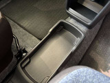 株式会社スズキ自販近畿アリーナ高槻西です。2025年 12月に中古車フロアをオープンいたしました。