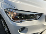 また、BMW正規認定中古車は、エマージェンシーサービスが自動付帯。24時間365日、皆様のカーライフをサポート致します。確かな安心のうえで、「駆けぬける歓び」をご堪能ください。