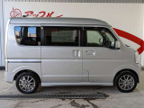 自動車税の免税・減税手続きのご案内もさせて頂いております。ご検討にあたってご不明な点がありましたら、まずはお問い合わせ下さい。