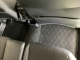 豊富に在庫を取り揃えています!軽自動車からミニバン、セダン、SUV、話題のハイブリッド車など続々入荷しております♪