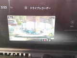 ドライブレコーダーの映像も映す事が可能です。