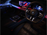 ☆センターパネルを運転席側に僅かに傾けたBMW独特のインパネ☆【駆け抜ける歓び】はここからもスタートしております☆