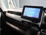 ◆視界広々で非常に運転しやすくロングドライブでも疲れを感じさせないすっきりとまとまったインパネ周りです。