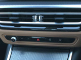 車両の詳細、ご質問につきましては、営業スタッフまでお気軽にご連絡下さいませ。遠方のお客様には実車の詳細動画送信も承ります。お問合せをお待ち致しております。