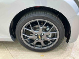 自動車保険もおまかせ下さい!保険資格をもったスタッフがお客様のニーズにあったプランをご提案させていただきます。