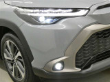 LEDヘッドライトです。デザイン性がよくとても明るいので、夜間の走行や悪天候でも安心です。しかも長寿命!