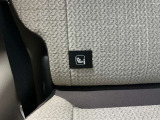 ISOFIX機構でチャイルドシートの着脱もスムーズにできますよ!
