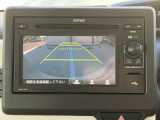 駐車が苦手な方でもバックカメラが装備されていますのでご安心下さい。