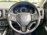 【ステアリングスイッチ】運転中、前方から目線をそらすことなく、オーディオ等の操作が可能な便利機能!安心&快適なドライブを演出してくれます♪