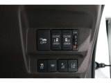 ◆◆両側電動スライドドア!!荷物で手が塞がる時など簡単にドアの開閉が出来ます!何より力いらずで開閉OK!女性やお年寄りにも優しい♪電動機能はOFFにもできますから元気なお子様の駆け出しも安心!