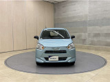 お車購入のポイントとなるフロントマスクです!かわいらしい目つきが印象的なデザインのヘッドランプです。