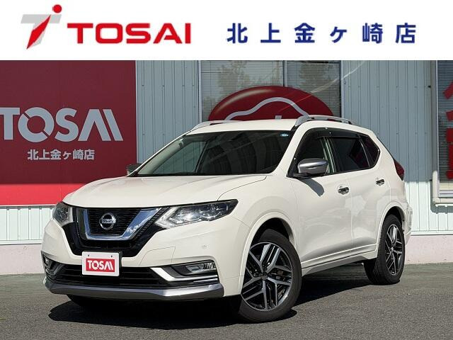 エクストレイル 2.0 モード・プレミア 4WD 3列車 