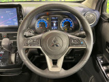 【ステアリングスイッチ】運転中、前方から目線をそらすことなく、オーディオ等の操作が可能な便利機能!安心&快適なドライブを演出してくれます♪
