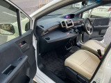 在庫に無いお車でも業者専用全国オークションにてお探しします。