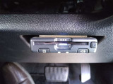 ETC車載器が付いております。高速乗り入れが便利になります。