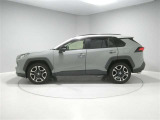 RAV4 2.0 アドベンチャー 4WD 