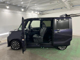 ご契約の際【軽自動車の場合】発行から3ヶ月以内の住民票・認印【軽自動車以外の場合】発行から3ヶ月以内の印鑑証明・実印をご持参いただけるとお手続きがスムーズです