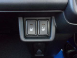 運転席と助手席にはシートヒーターがついてます