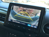 リアカメラがついているので、駐車や後進の際にとても便利です♪