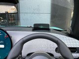 弊社お客様より頂いた下取車やデモカーが在庫の殆どを占めています。車の経歴や整備記録が分かり、ご安心してお車をお選び頂ける正規ディーラーならではのラインナップでございます。