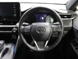 各操作スイッチなどもハンドルから手を放すことなく操作可能で安全運転に支援いたします!