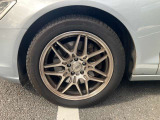 気になるお車がありましたら右の電話番号から直接お店にお問い合わせください。支払方法から車両情報、状態までなんでもご説明させて頂きます。スタッフ一同ご連絡お待ちしております。