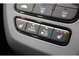 シートヒーター装備付き車!!座席に埋め込まれた電熱線によりシートを暖めることが出来る装備で、温められたシートは、寒い冬には最適です!!
