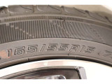 165/55R15    装着タイヤサイズです。 夏タイヤもスタッドレスタイヤの事も、トヨタモビリティ石川にご相談くださいませ