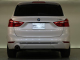 BMWのお車は、走行の安定性とコーナリングの良さを追求し、思い通りにハンドルの操作可能です。試乗車もご用意しておりますので、ぜひ&ldquo;駆け抜ける歓びをご体感ください!