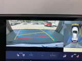 バックガイドモニター。車庫入れ時に進行方向をガイドしてくれるので、安心です。