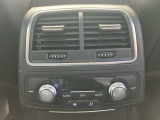 気になるお車がありましたら右の電話番号から直接お店にお問い合わせください。支払方法から車両情報、状態までなんでもご説明させて頂きます。スタッフ一同ご連絡お待ちしております。