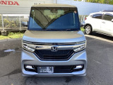 お客様に安全で快適なカーライフをお送りいただくために、中古車にも高いレベルの品質基準を設け、その基準に従って、全ての中古車について納車前整備を実施しています。