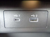 USB電源ソケットタイプC1個 タイプA1個