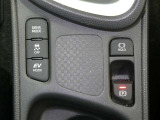 静浜の「トヨタ認定中古車ライト」は認定中古車の安心感はそのままに、まるごとクリーニングをせず、簡易清掃のみを実施してお買い求めやすくしたお車です。