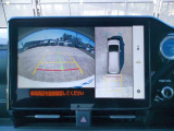 バックガイドモニターで、後方を確認しながら安心して駐車することができます。運転初心者も熟練者も必須の機能ですよ!