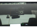 リヤ用ドライブレコーダー装備!これがあれば、相手方が危険運転をしてきた場合などでも客観的に証明でき、事故や事件の直接的な証拠の確保にも生り得ます。