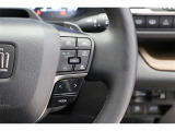 高速道路を頻繁に利用する方におすすめのレーダークルーズコントロール。前を走っている車との適切な距離を保って走行してくれます。長距離運転の疲労感も違いますよ。適度な休憩も忘れずに★