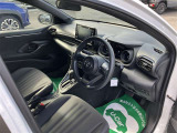 高いホールド性で運転姿勢が安定します。長距離ドライブでも疲れにくいのが魅力です。快適なドライビングライフをお送りください♪
