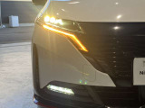LEDヘッドランプ☆LEDポジションランプ付きです☆広く明るい視野で夜間運転を安全サポートしてくれます!これで夜道の運転も安心して運転できますね♪