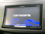 【ナビゲーション】目的地までしっかり案内してくれる使いやすいナビ。Bluetooth接続すればお持ちのスマホやMP3プレイヤーの音楽を再生可能!毎日の運転がさらに楽しくなります!!