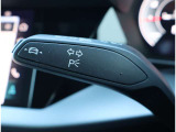 Audi正規ディーラーが高品質をお約束。高度な訓練・教育を受けたAudi専任メカニックが、100項目にもおよぶ精密な点検を実施。すべてクリアしたAudi車だけ、あなたのお手元に届けられるのです