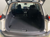 【ラゲッジスペース】乗車人数や荷物の大きさに合わせてシートアレンジ可能!