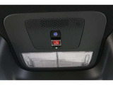 緊急通報ボタンが装備されています。ホンダコネクト対応。ご利用には、Honda Total Care プレミアムのご加入が必要です。