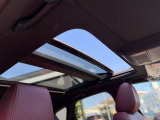 サンシェードを開けると開放感すごい