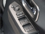 ◆パワーウィンドウスイッチ◆運転席から全席の窓の開閉操作を行うことが出来いつでも換気ができます!